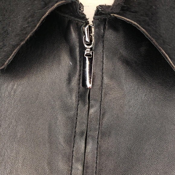 Genuine Leather and Dyed Rabbit Zip Up Vest - Picture 4 of 4